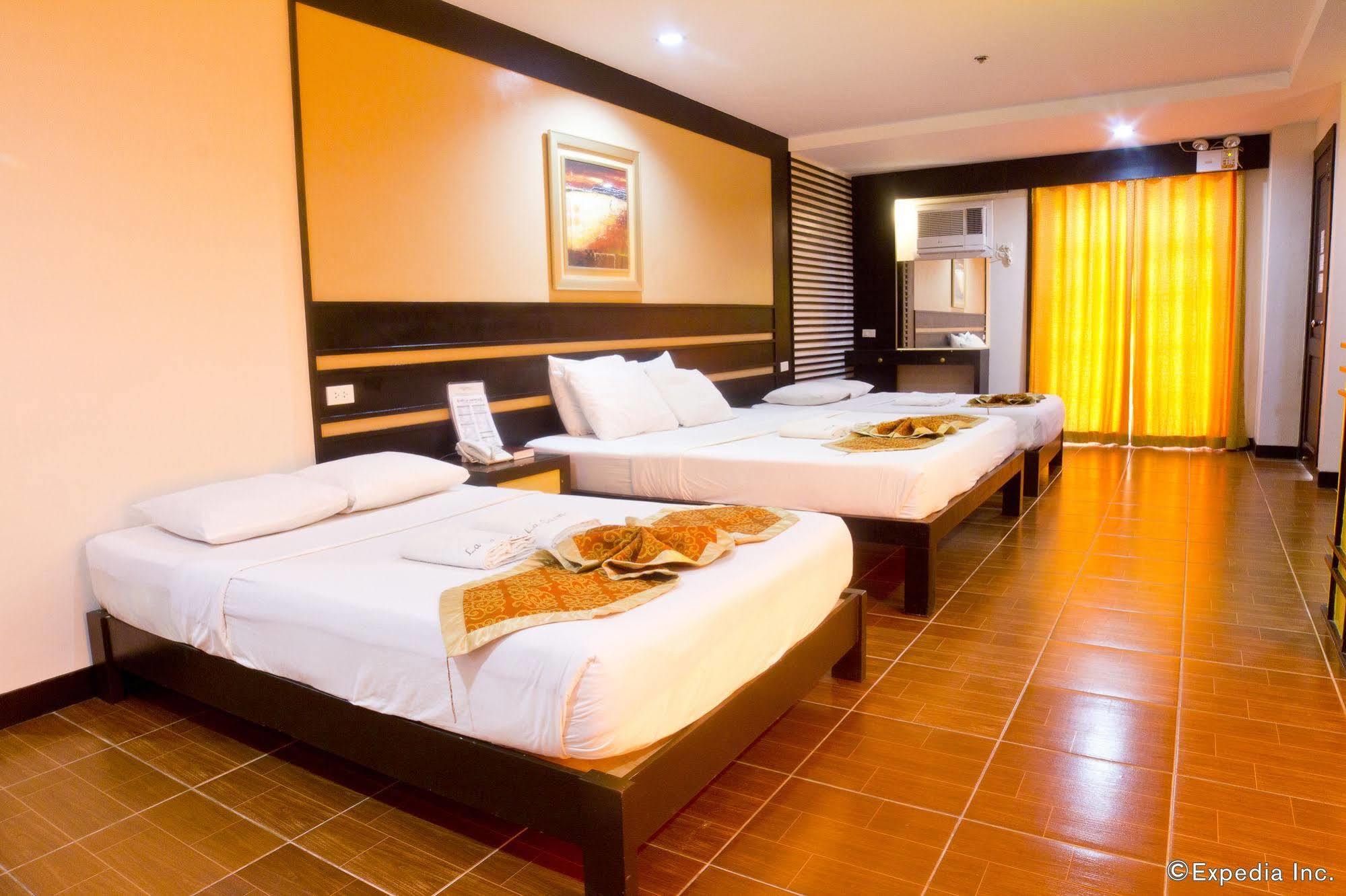 Hotel La Carmela De Boracay à Manoc-Manoc Extérieur photo